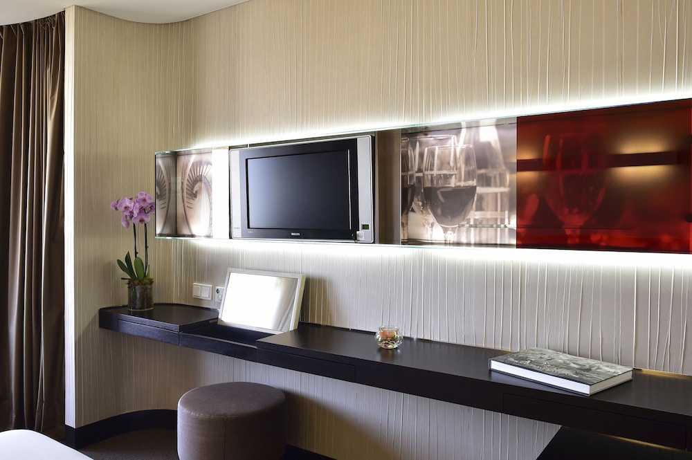 Deluxe Twin Room del hotel Porto Palácio By The Editory. Foto 5