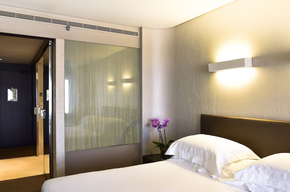 Deluxe Twin Room del hotel Porto Palácio By The Editory. Foto 6