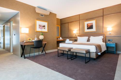 Suite Junior del hotel Portus Cale. Foto 1