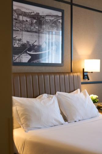 Habitación Doble Estándar del hotel Portus Cale. Foto 3