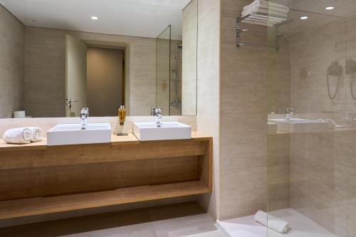 Habitación Doble Estándar del hotel Portus Cale. Foto 6