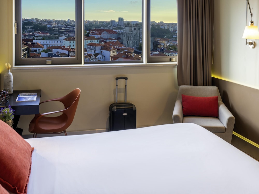Privilege, Habitación panorámica, 1 cama doble del hotel Mercure Porto Centro Santa Catarina. Foto 4