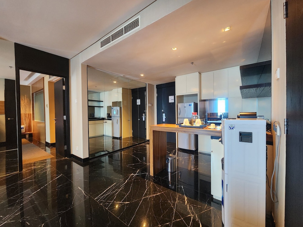 Habitación ejecutiva, 1 cama doble (Connect to 1 Superior Twin) del hotel Novotel Balikpapan. Foto 4