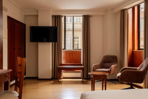 Habitación Superior con cama extragrande del hotel Da Bolsa. Foto 6