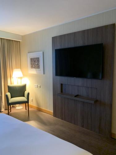 Habitación Doble Estándar del hotel Mercure Porto Gaia. Foto 2