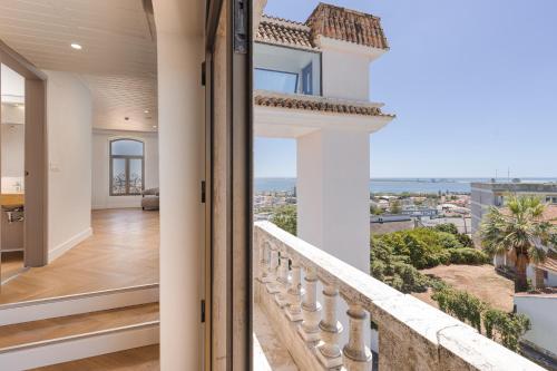 Suite con vistas al mar del hotel Bandb Sado Setúbal