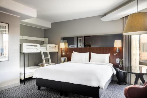 Habitación Familiar Net Zero del hotel Radisson Blu Arlandia Hotel, Stockholm-Arlanda. Foto 4