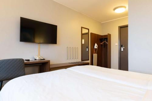 Habitación Estándar - 1 cama grande del hotel Best Western Plus Park City Solna. Foto 1