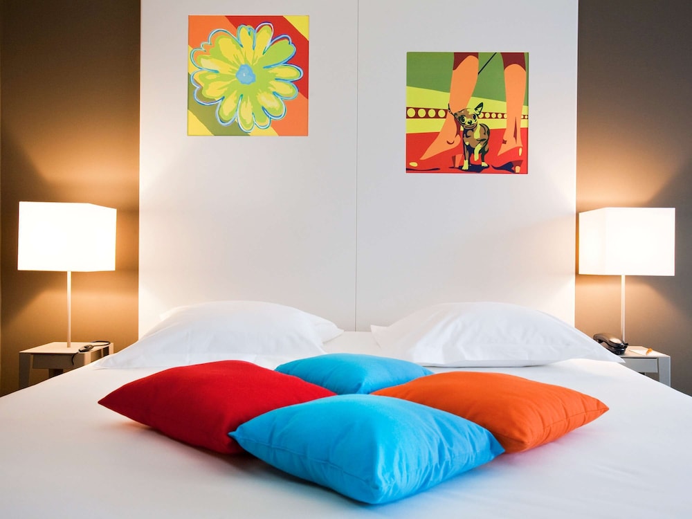 Habitación estándar doble, 1 cama doble del hotel ibis Styles Annemasse Genève. Foto 3