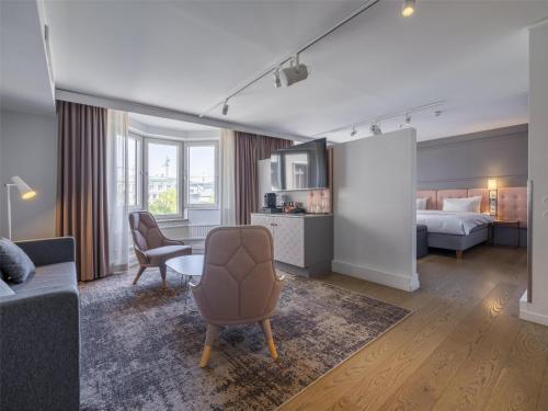 Suite Junior - Para mayores de 25 años del hotel Radisson Blu Scandinavia. Foto 4