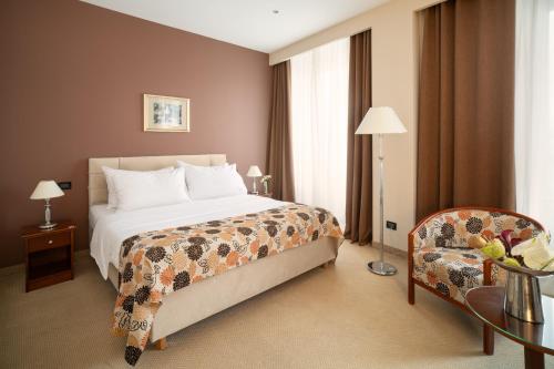 Habitación Deluxe con cama extragrande del hotel Dubrovnik