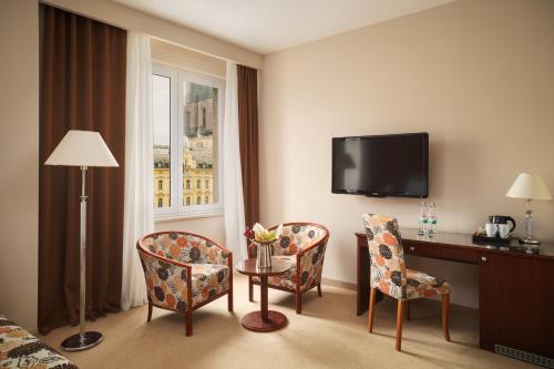 Habitación Deluxe con cama extragrande del hotel Dubrovnik. Foto 2