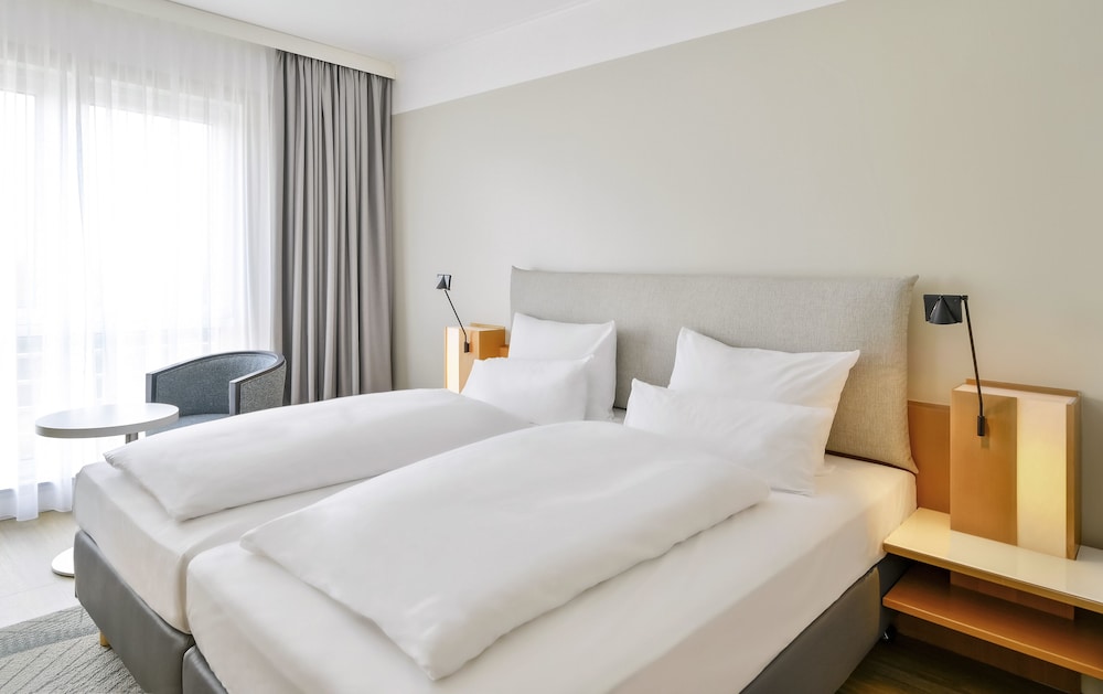Habitación Estándar con cama doble del hotel Mercure Kamen Unna. Foto 3