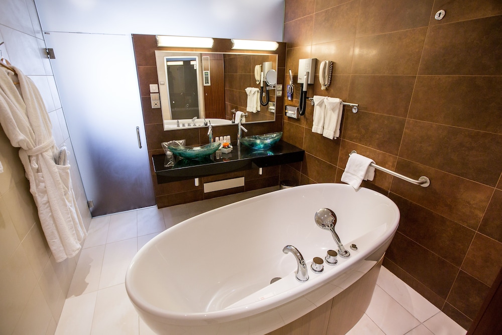Suite (Historical Theatre View) del hotel Radisson Blu Carlton , Bratislava. Foto 8