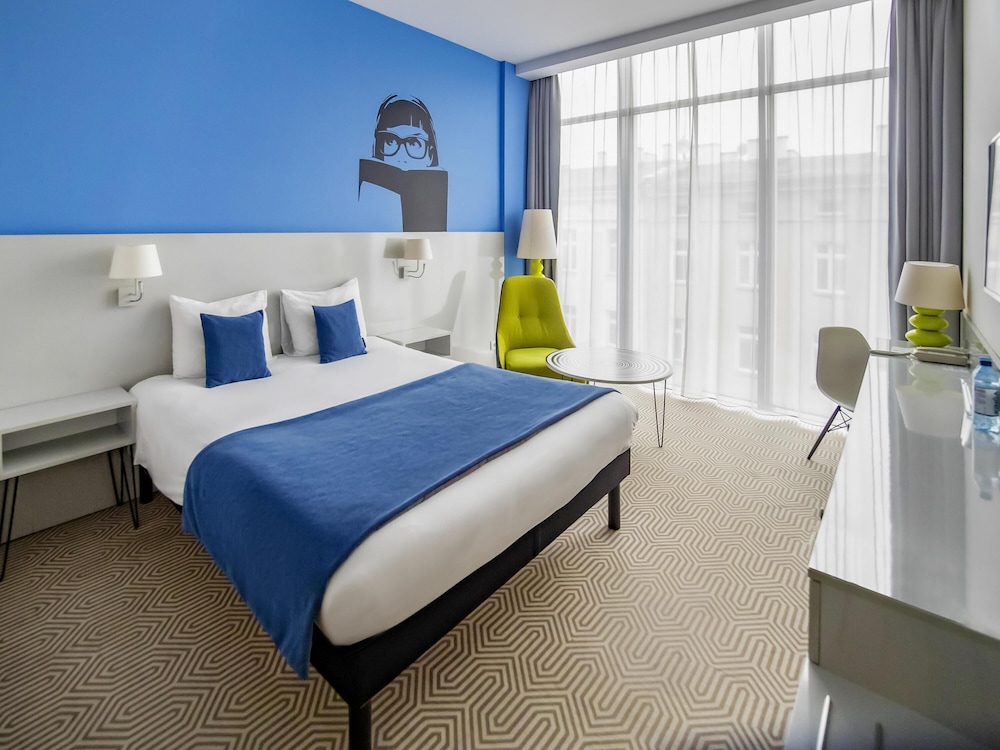 Habitación estándar con 1 cama doble para 1 o 2 personas del hotel Ibis Styles Wroclaw Centrum. Foto 4