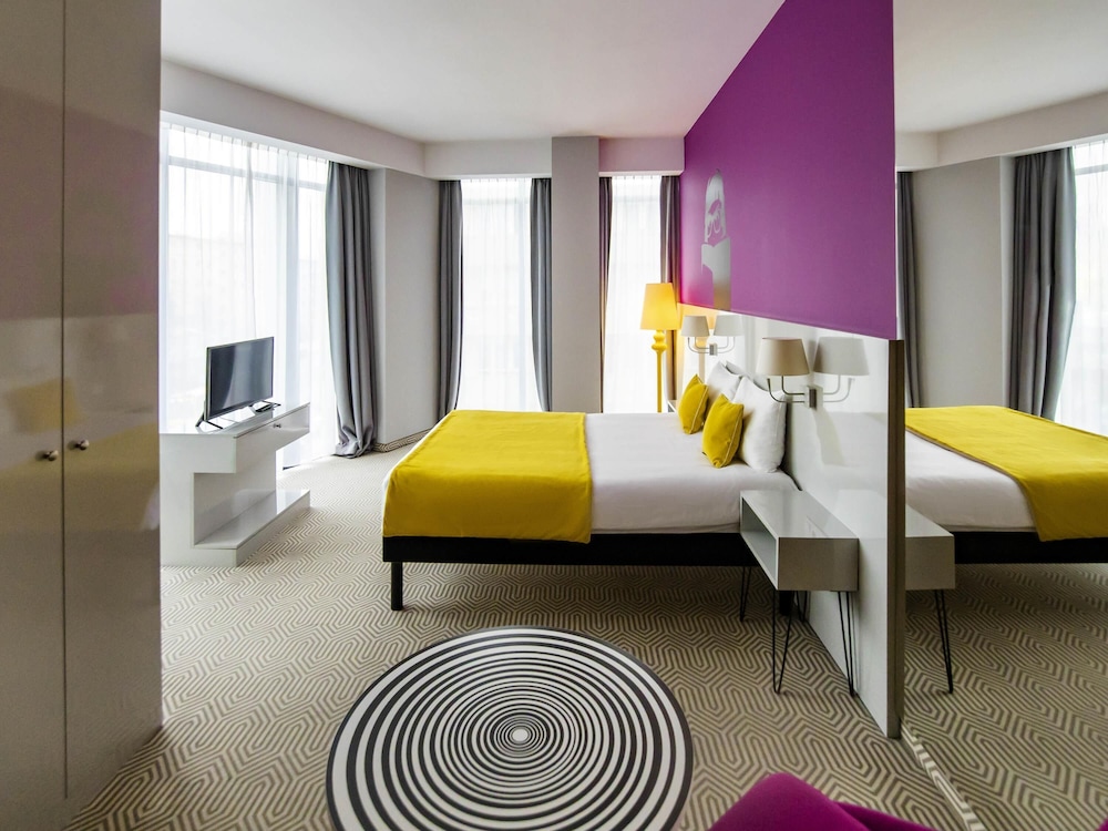Habitación estándar con 1 cama doble para 1 o 2 personas del hotel Ibis Styles Wroclaw Centrum. Foto 5