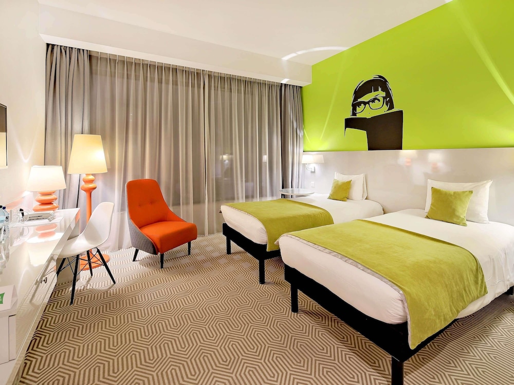 Habitación estándar con 2 camas individuales del hotel Ibis Styles Wroclaw Centrum. Foto 6