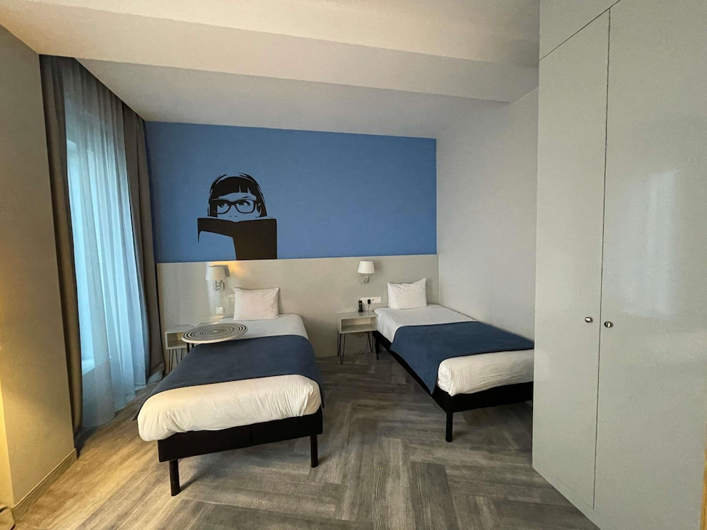 Habitación adaptada para huéspedes con movilidad reducida del hotel Ibis Styles Wroclaw Centrum