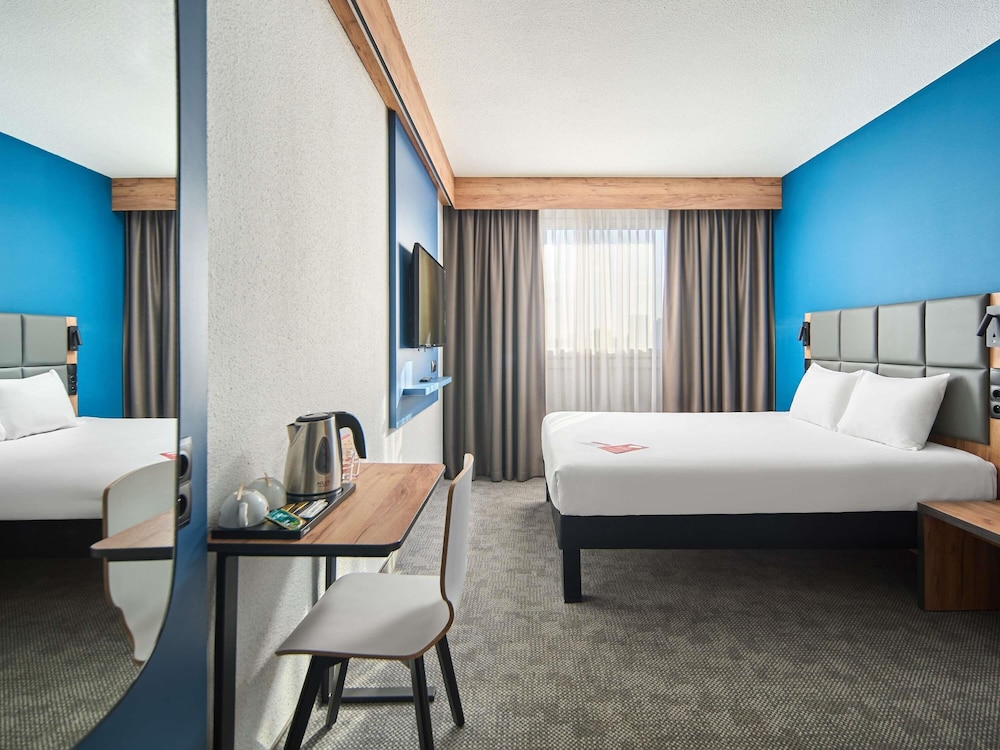 Habitación Deluxe con 1 cama doble del hotel Ibis Katowice Zabrze