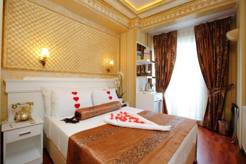 Habitación Doble Deluxe - 1 o 2 camas del hotel Golden Horn - Special Class. Foto 9
