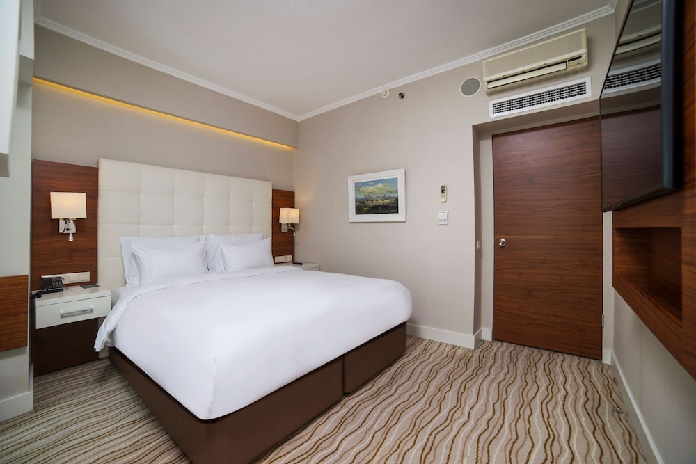 Habitación superior, vistas al mar del hotel Radisson President Old Town Istanbul. Foto 3