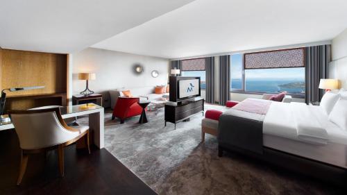Suite Flying Carpet con acceso al salón del hotel The Marmara Taksim. Foto 1