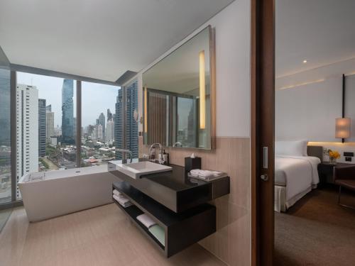 Habitación Doble Club 10 con acceso al salón del hotel Amara Bangkok - Sha Plus