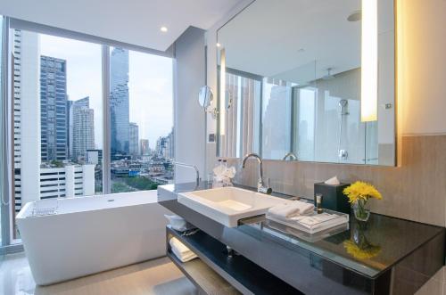 Habitación Doble Club 10 con acceso al salón del hotel Amara Bangkok - Sha Plus. Foto 6
