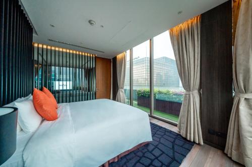 Habitación AMARA con acceso al salón y beneficios especiales del hotel Amara Bangkok - Sha Plus. Foto 5