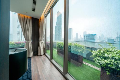 Habitación AMARA con acceso al salón y beneficios especiales del hotel Amara Bangkok - Sha Plus. Foto 19