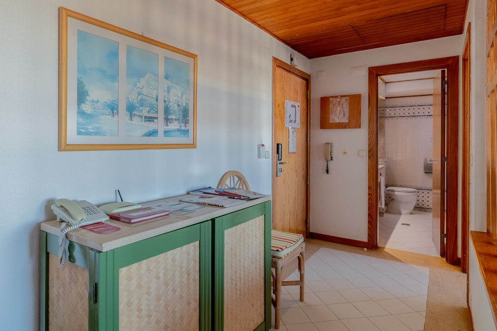 Apartamento Deluxe, 1 habitación del hotel Muthu Oura Praia. Foto 4