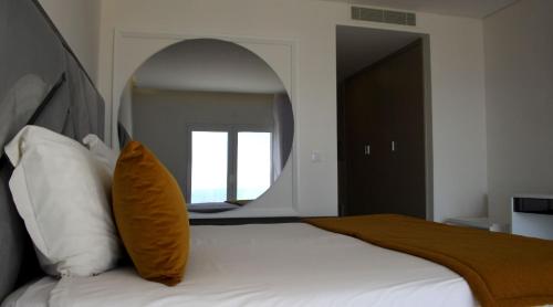 Habitación Doble con vistas a la montaña del hotel and Spa Alfandega Douro Valley. Foto 4