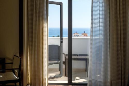 Habitación Doble con vistas al mar del hotel (The Place) Palacio Mojacar & Spa by ALEGRIA - Adults Only. Foto 1