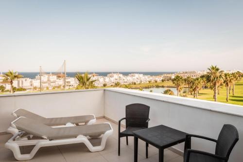 Habitación Doble Premium con vistas al mar del hotel (The Place) Palacio Mojacar & Spa by ALEGRIA - Adults Only. Foto 1
