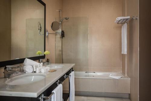 Club Palace Doble del hotel (The Place) Palacio Mojacar & Spa by ALEGRIA - Adults Only. Foto 2