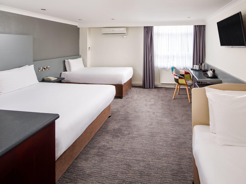 Habitación familiar Normal del hotel Mercure Chester Abbots Well