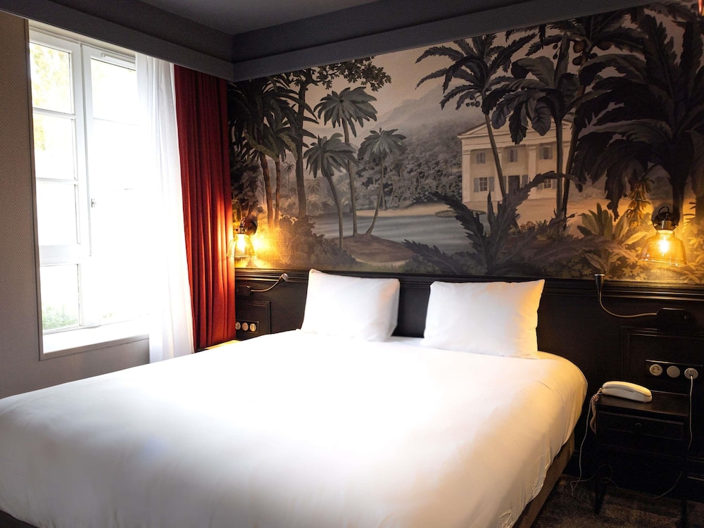 Habitación estándar con 1 cama queen - size del hotel Mercure Rochefort La Corderie Royale
