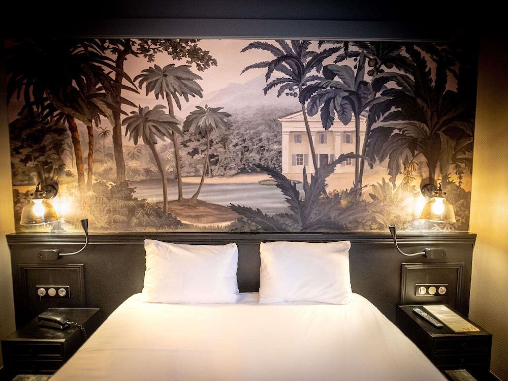 Habitación Estándar con 1 cama king - size del hotel Mercure Rochefort La Corderie Royale