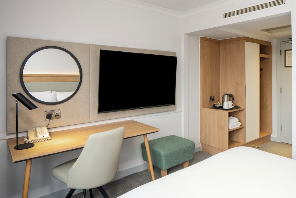 Habitación estándar, 1 cama doble del hotel Holiday Inn Edinburgh Zoo by IHG. Foto 5