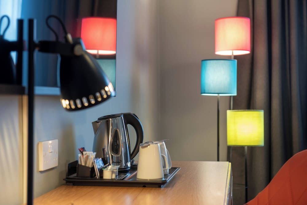Habitación Estandar del hotel Holiday Inn Edinburgh Zoo by IHG. Foto 5