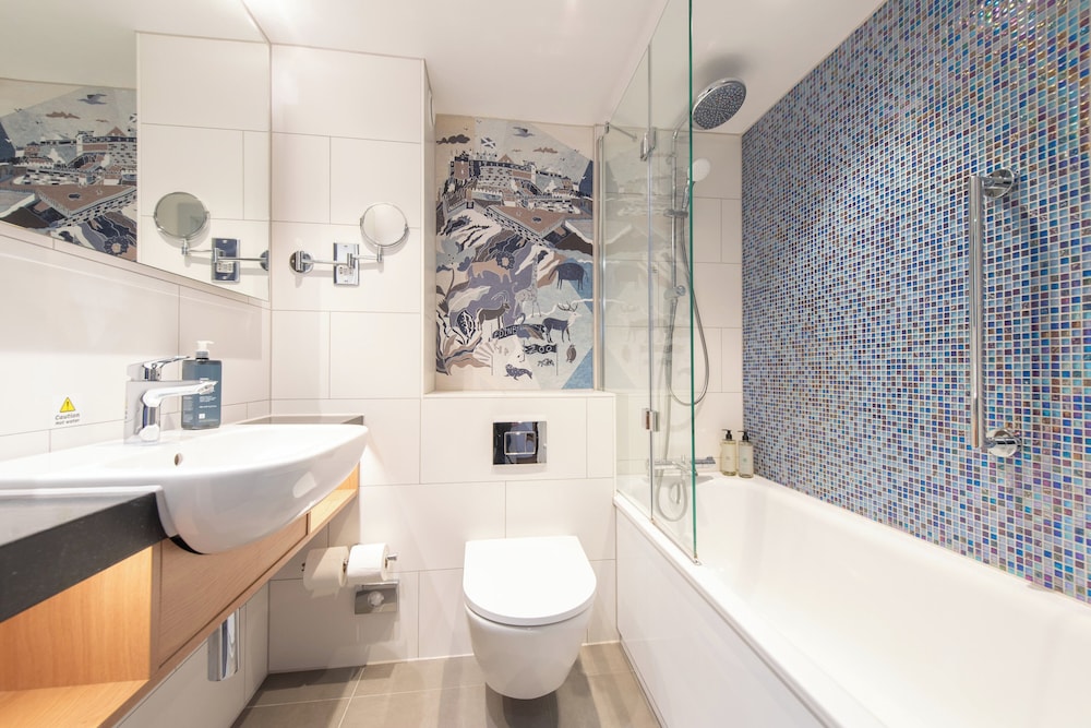 Habitación Estandar del hotel Holiday Inn Edinburgh Zoo by IHG. Foto 6