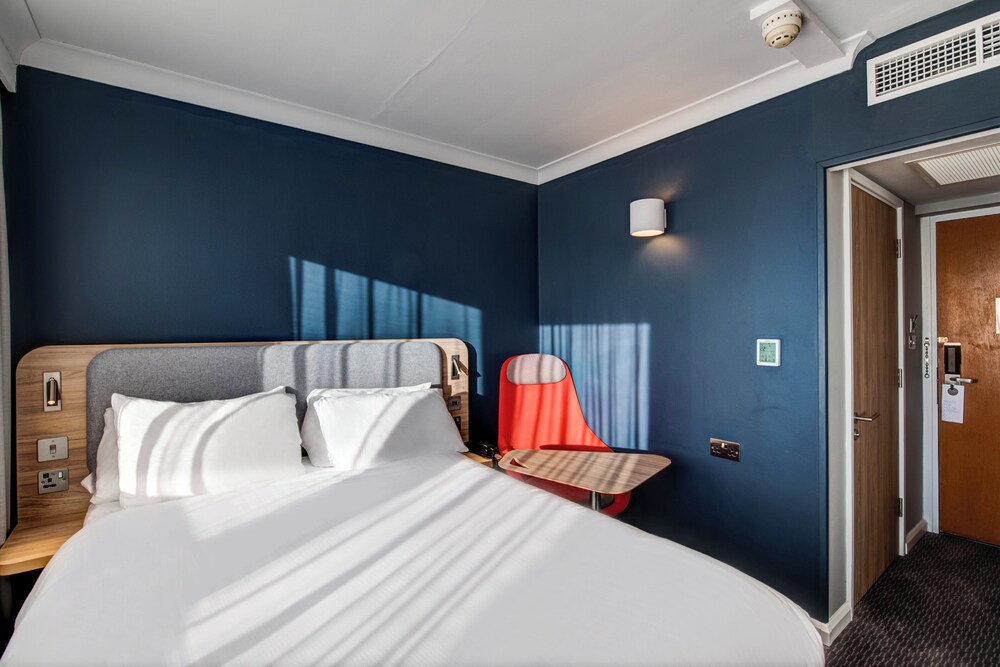 Habitación estándar, 1 cama doble del hotel Holiday Inn Express Edinburgh City West, An Ihg. Foto 7