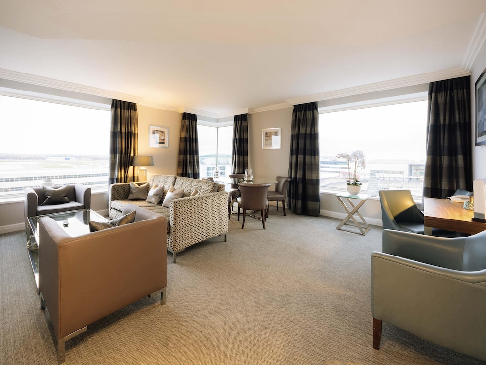 Suite Prestige con 1 Cama Queen del hotel Sofitel London Gatwick. Foto 10