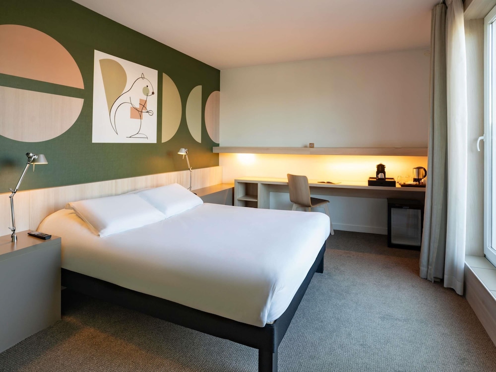Habitación Superior con terraza - 1 cama doble del hotel Ibis Styles Guéret