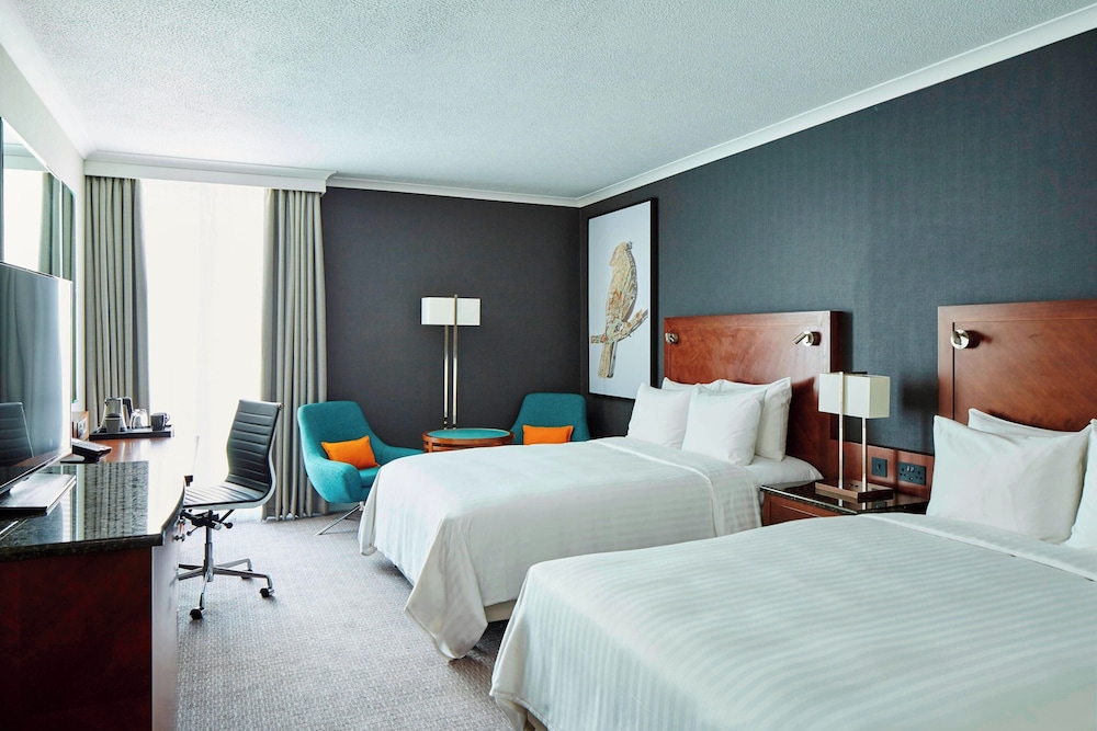 Habitación superior, 2 camas dobles del hotel London Heathrow Marriott