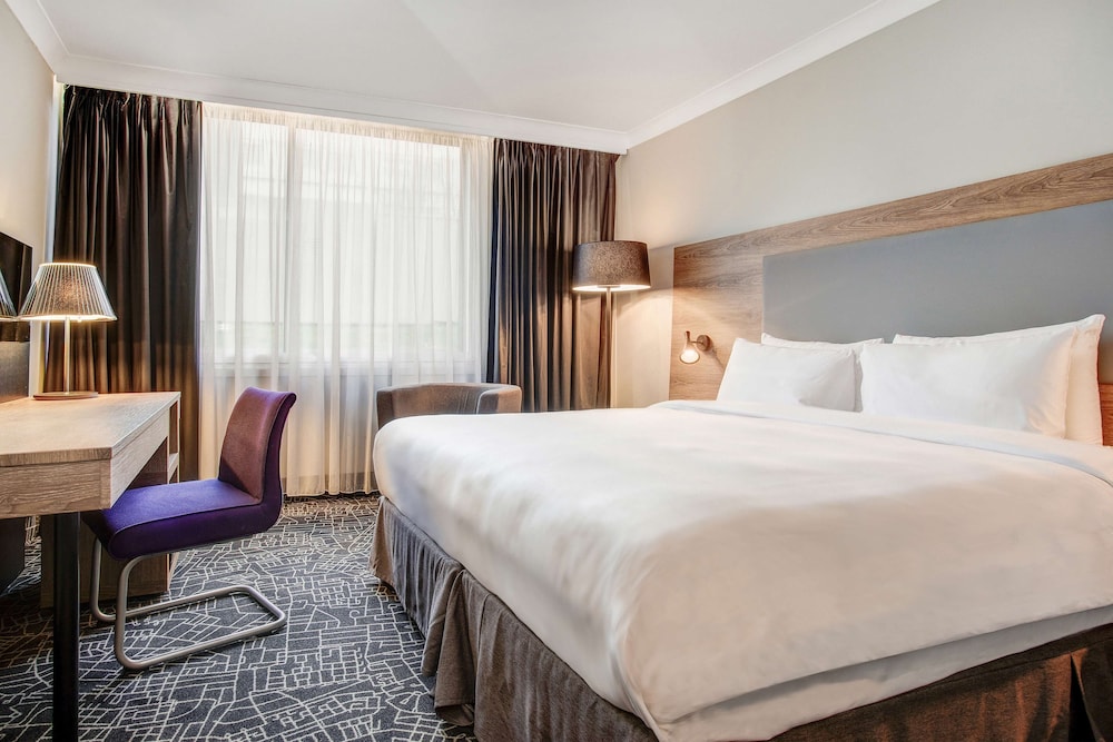 Habitación estándar del hotel Radisson and Conference Centre London Heathrow. Foto 2