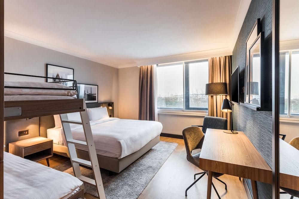 Habitación Familiar del hotel Radisson and Conference Centre London Heathrow. Foto 1