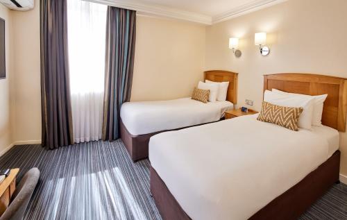 Habitación Twin Estándar - 2 camas del hotel Thistle London Heathrow Terminal 5