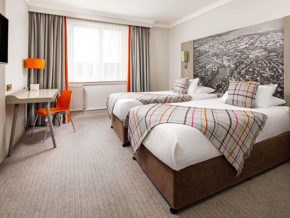 Habitación clásica con 2 camas individuales del hotel Mercure Inverness. Foto 5