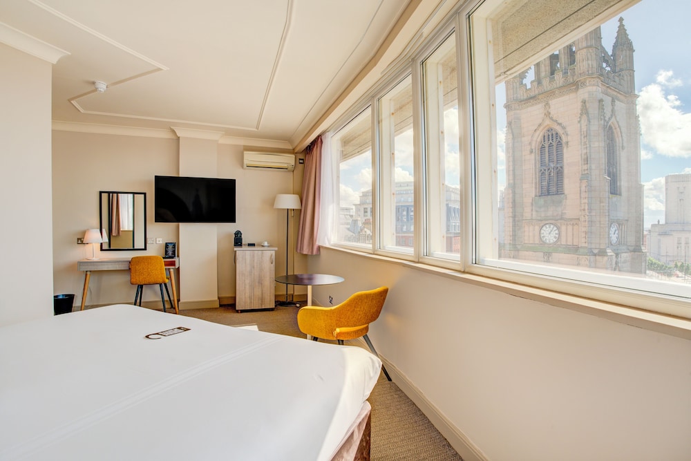 Habitación doble superior (Privilege) del hotel Atlantic Tower Liverpool By Sunday. Foto 3